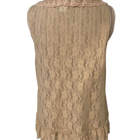 Ultra Pink size XL lace top in perfect condition see pics great look - Picture 2 of 2